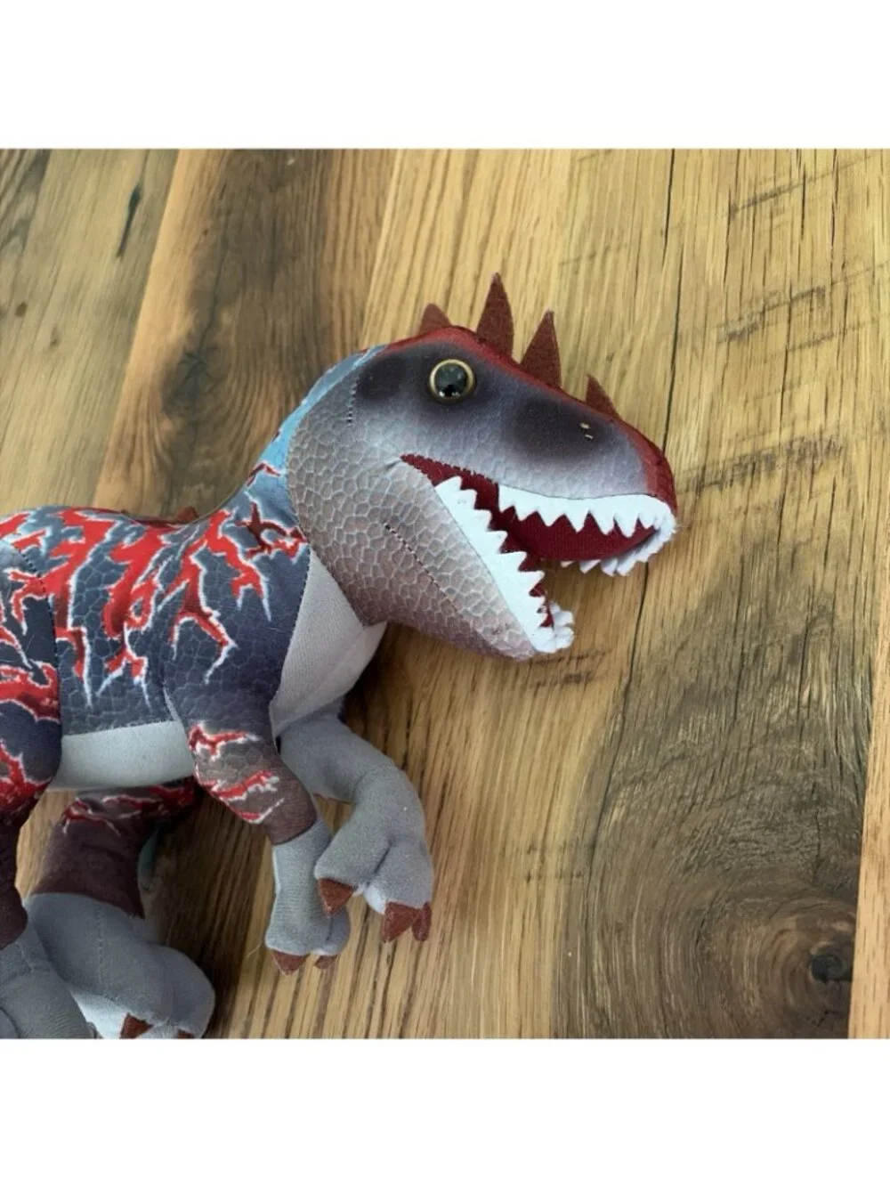 Jurassic World 16 inch  Plush Hybrid T-Rex. New with tags  2021